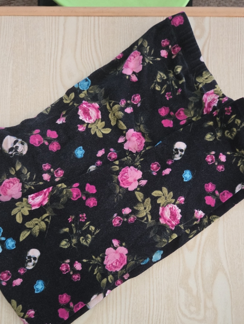 torrid Black Leggings with Pink Roses & Green Leaves